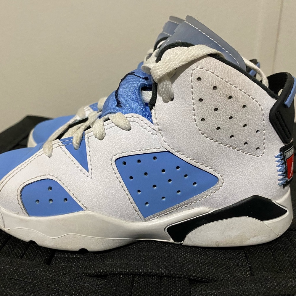 Retro Air Jordan 6